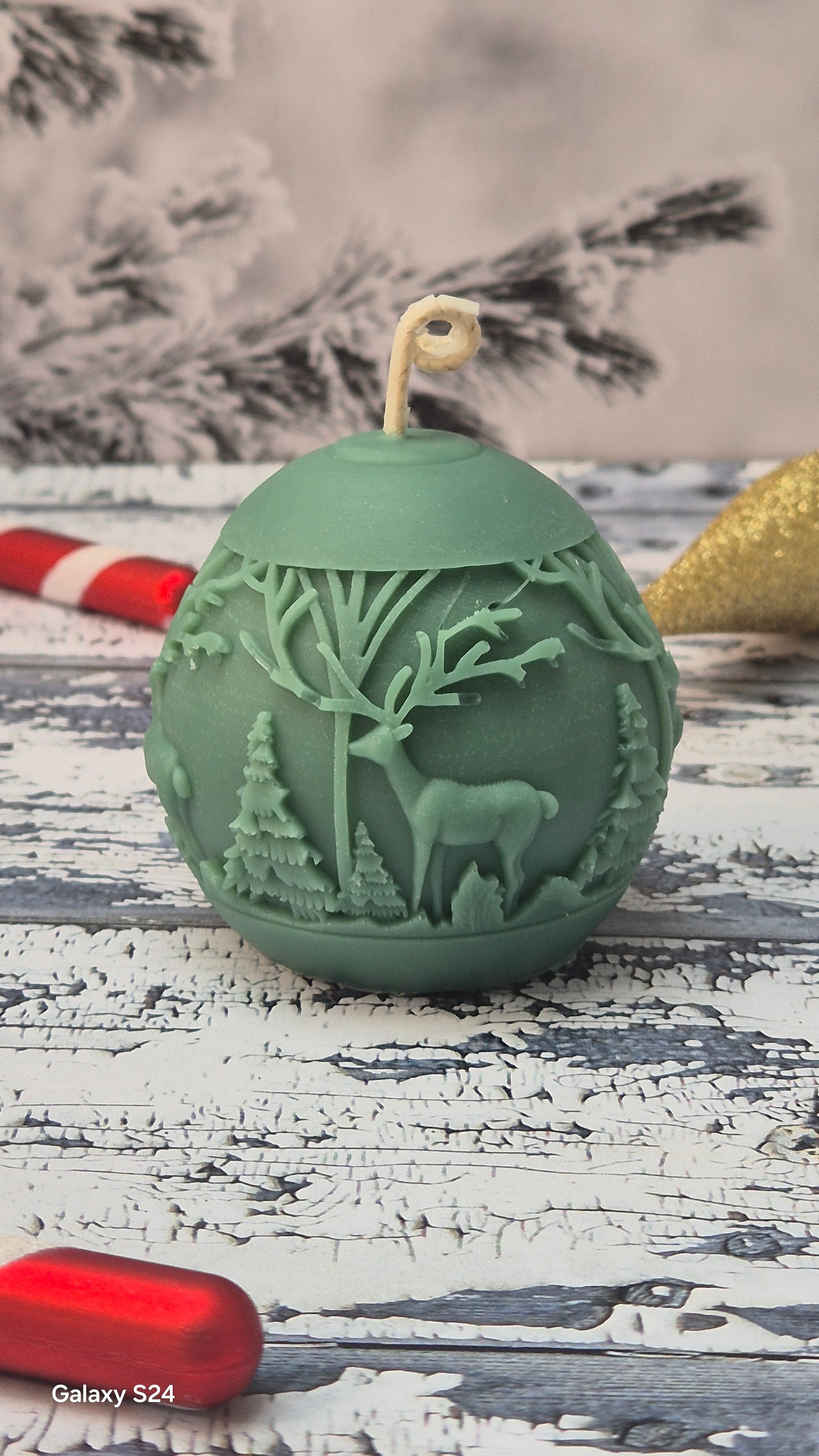 Boule parfumée pour sapin